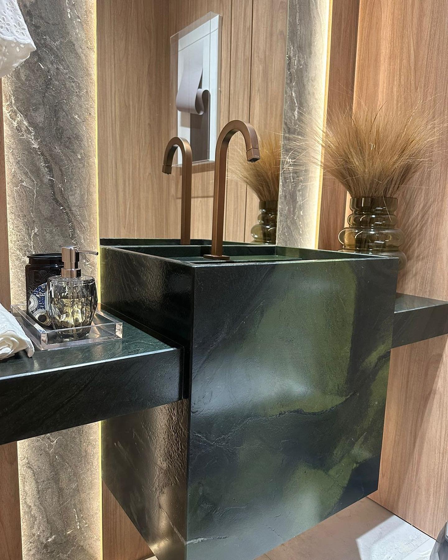 Lavabo Quartzito Avocatus